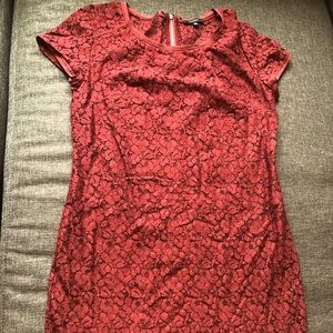 Aritzia Talula Oji lace dress in burgundy red